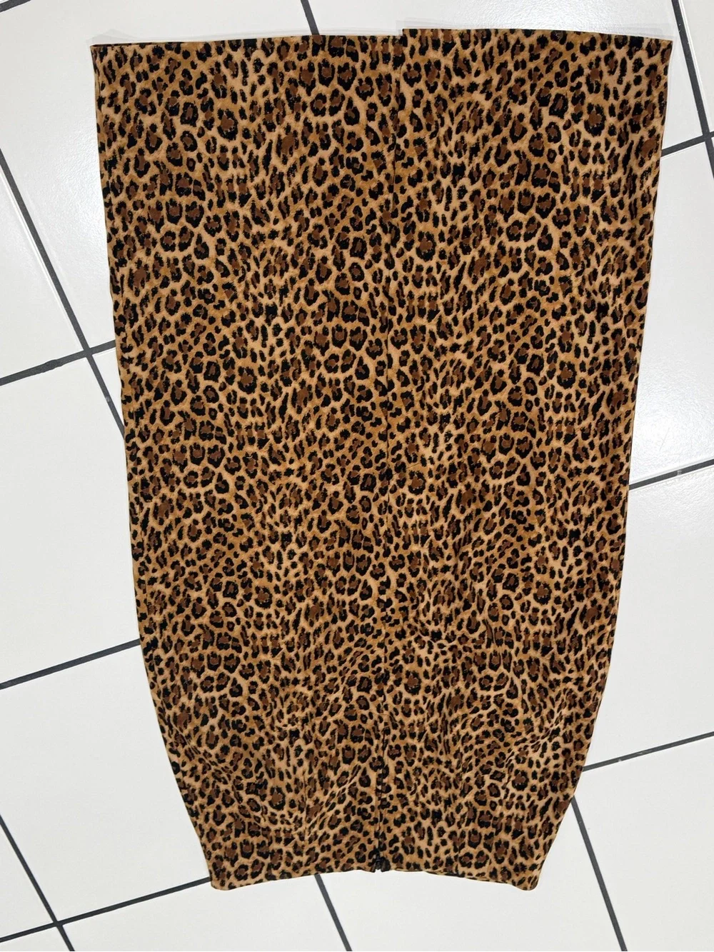 Vintage Y2K Briggs New York Leopard Velvet Midi Skirt Size 10